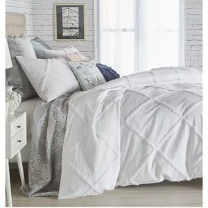 Peri Home Chenille Lattice King Duvet Cover